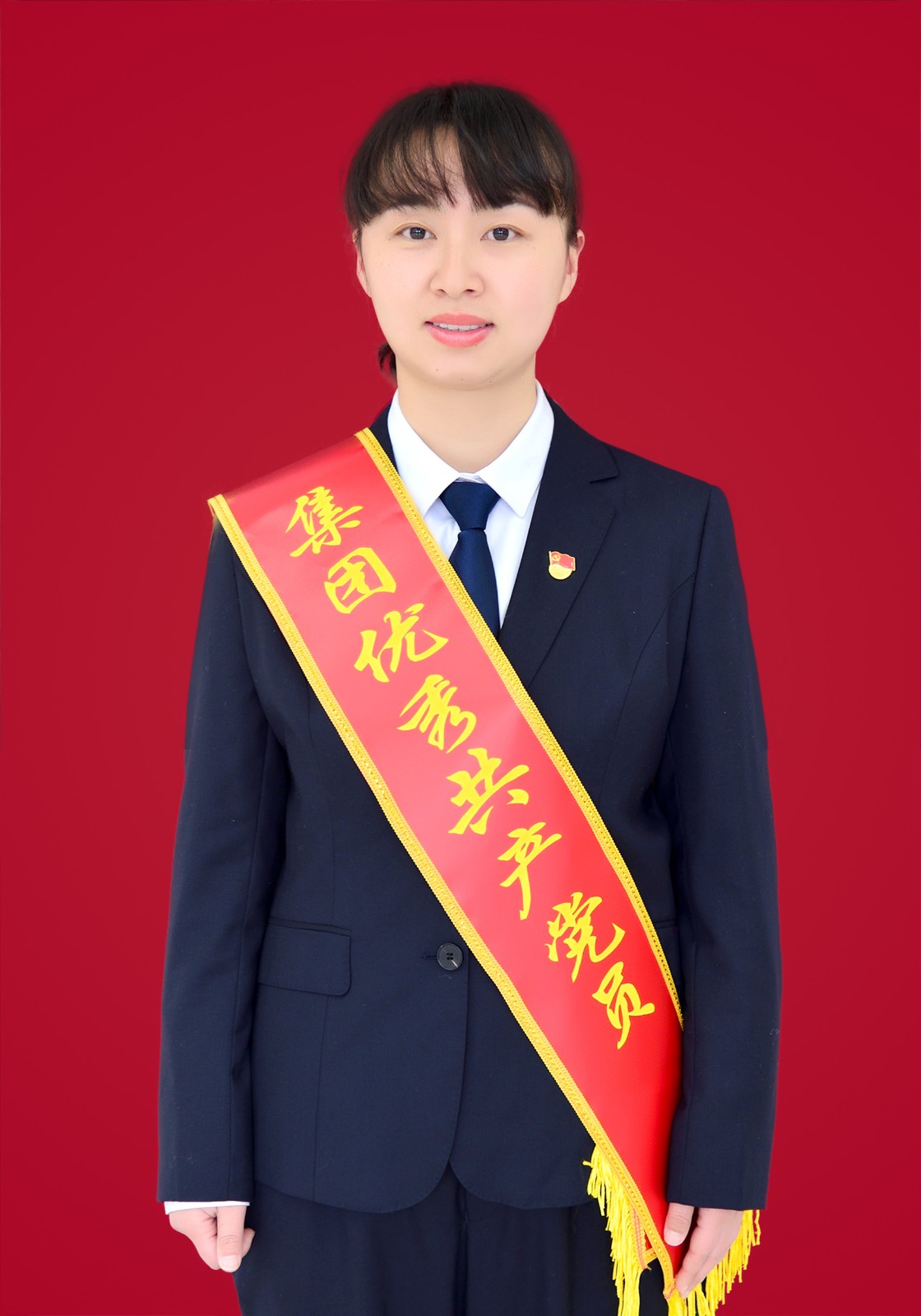 女子也有凌云志，巾帼何曾输须眉——记建发集团2022年度优秀党员罗艳