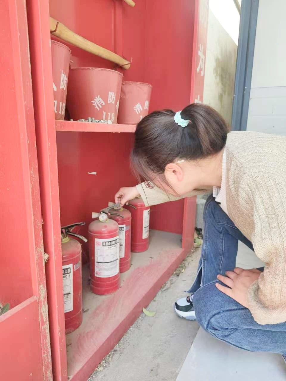 防范项目风险  监督护航发展——路通公司监察审计部赴宁盐高速公路扬州段工程NY-YZ6标工地试验室开展专项审查