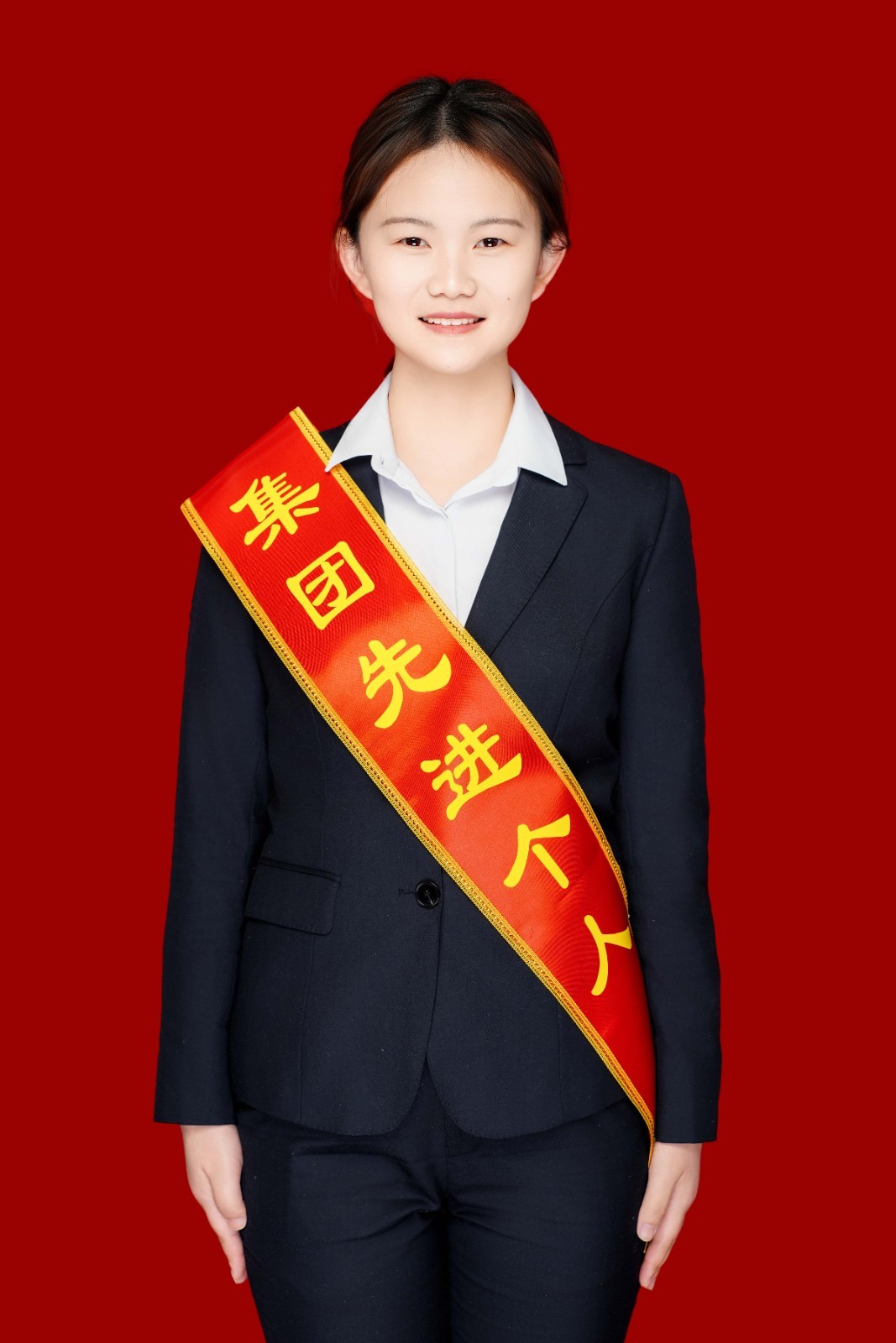 坚守初心担使命 财务岗位绽芳华——记建发集团2024年度“先进个人”周海蓉